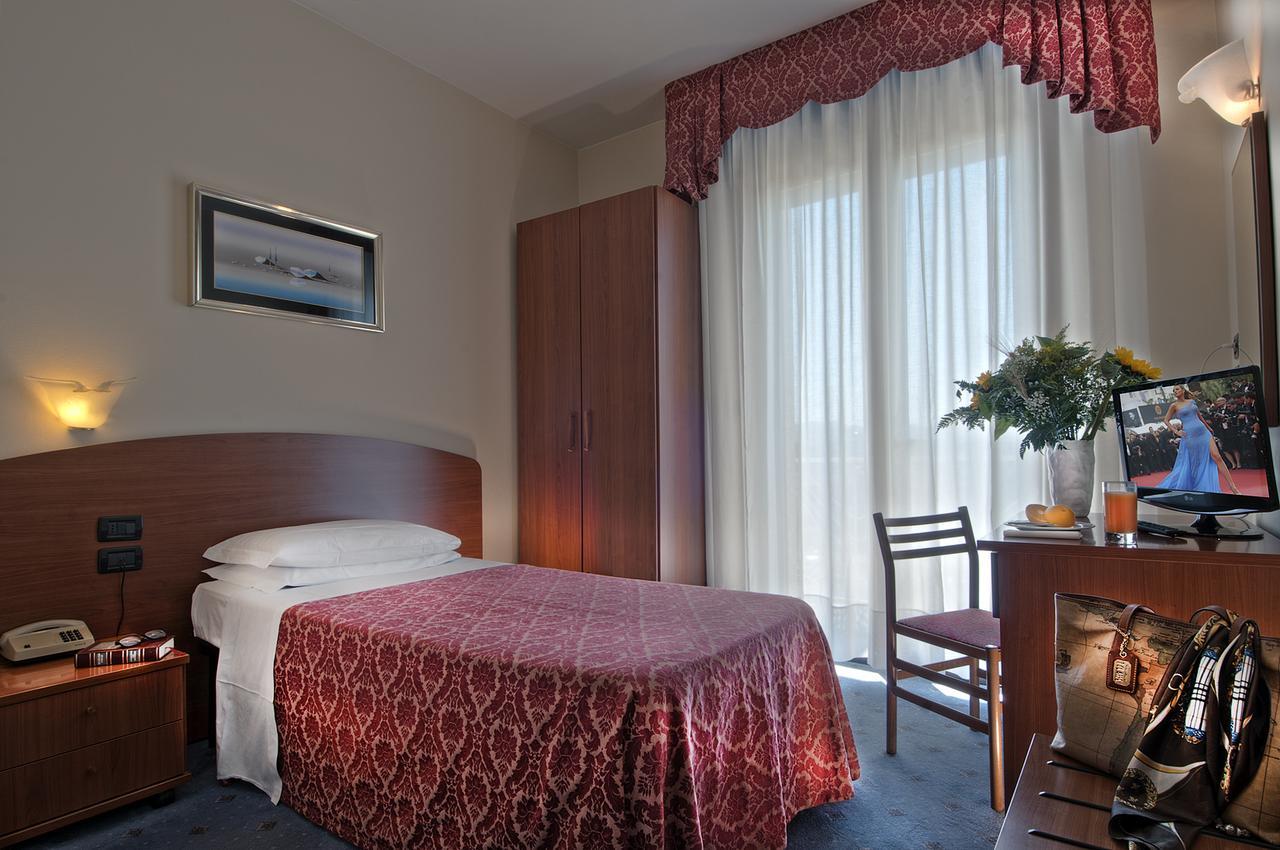 Hotel Terme Belsoggiorno アーバノ・テルメ エクステリア 写真