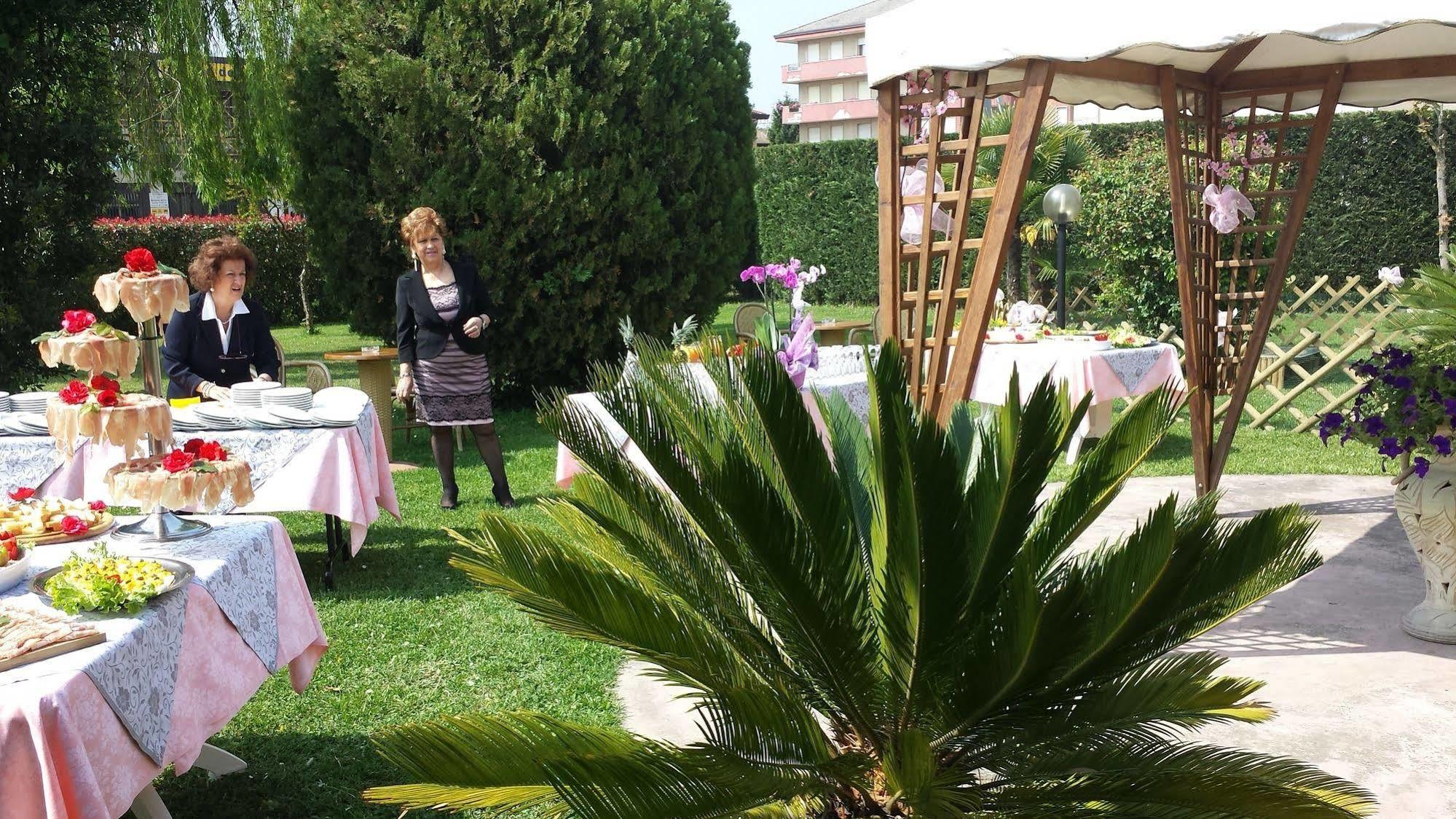 Hotel Terme Belsoggiorno アーバノ・テルメ エクステリア 写真